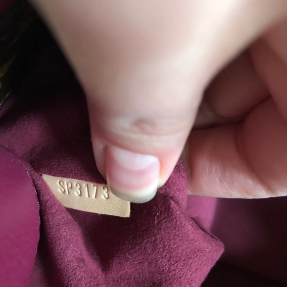 Louis Vuitton Pallas mm - Picture 9 of 11